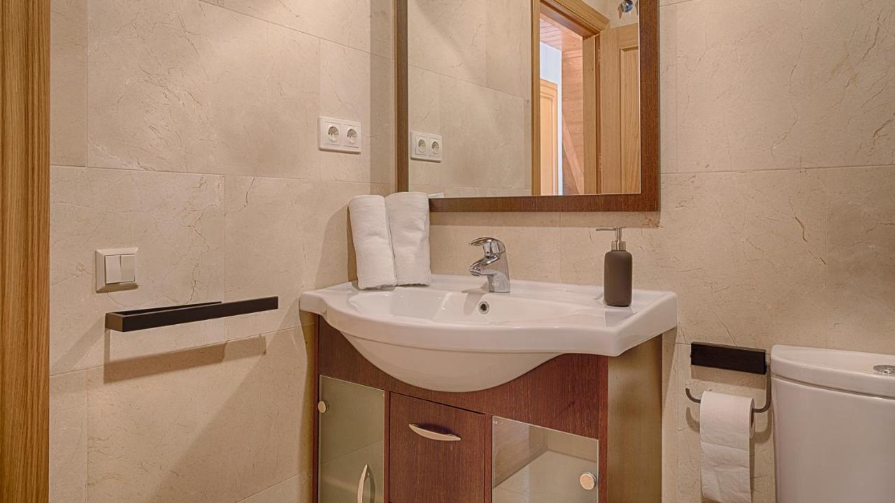 Saplan Real Estate Saubaga Apartment Босост Екстериор снимка